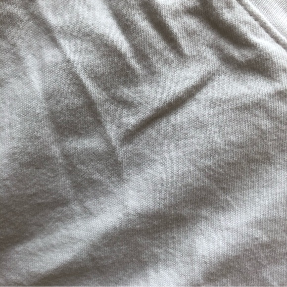 Babaton Aritzia Padded V-neck Sleeveless white shirt - Picture 8 of 8